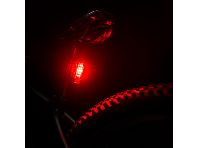 LEZYNE Zadné svetlo STRIP DRIVE 300+, 300 Lumenov