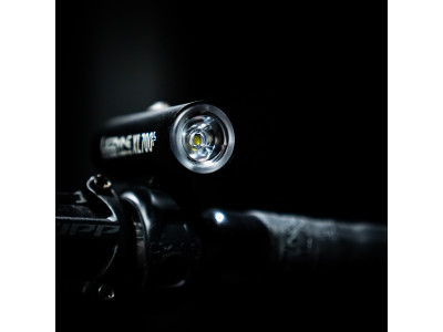 Lezyne predné LED svetlo CLASSIC DRIVE XL 700+