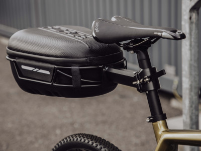 Force brašňa pod sedlo CRUST XL samonosná, čierna