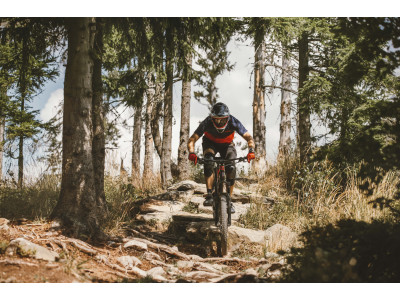FORCE dres MTB ANGLE, krátky rukáv, modro-červený