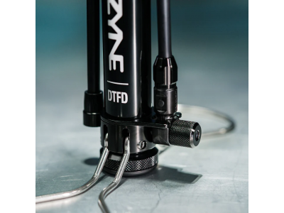 LEZYNE Pumpa nožná Digital TRAVEL FLOOR DRIVE 160 psi