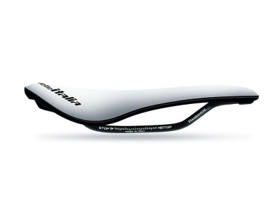 SELLE ITALIA sedlo Novus EVO Boost Superflow TEST
