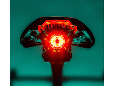 Lezyne zadné svetlo SADDLE DRIVE 250 REAR